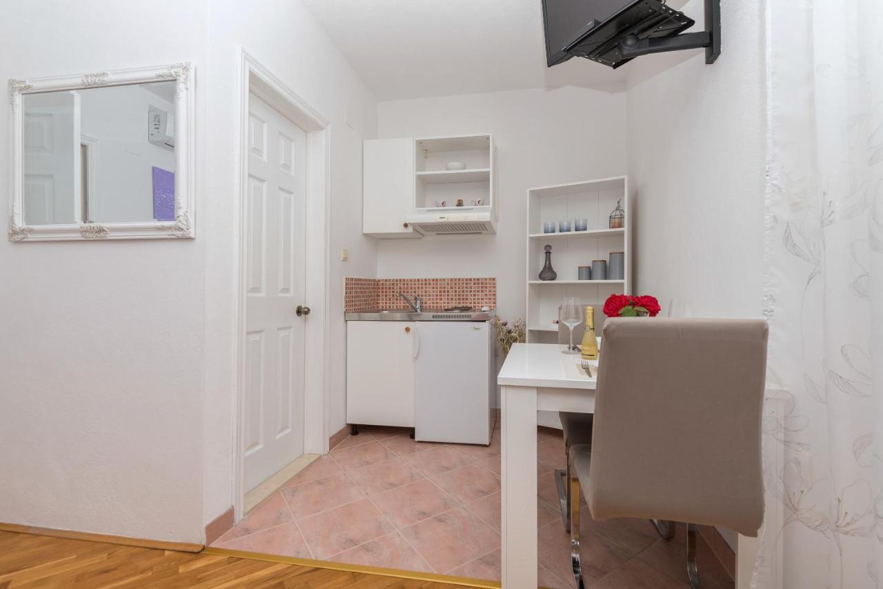 Skiljini Dvori - Studio-Apartman 1 Makarska Luaran gambar