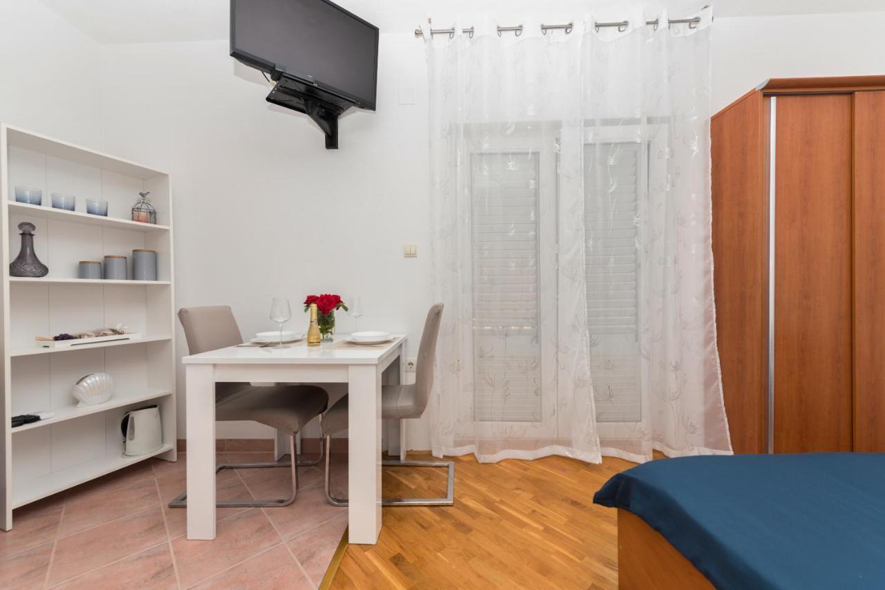 Skiljini Dvori - Studio-Apartman 1 Makarska Luaran gambar